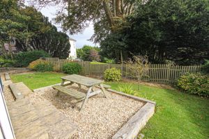 Photo 7- click for photo gallery